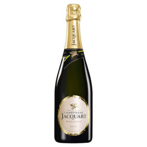 Jacquart Brut Mosaïque Champagne AOC si presenta di colore giallo paglierino tenue e luminoso, con un perlage sottile e persistente. Al naso si apre con sentori di pera, fichi e mandorle, a cui si affiancano sapientemente accenni di fiori di zagara su sottofondo di miele, crosta di pane e pasticceria. Al palato risulta fresco, morbido e di buona struttura, estremamente piacevole e beverino grazie alla freschezza agrumata. Chiude con un finale di buona persistenza, pulito ed infinitamente sapido. -Il Brut Mosaïque è la cuvée emblematica della maison Jacquart, un "mosaico" di vitigni, aromi e profumi che incantano fin dal primo sorso. È composto dall'assemblaggio delle tre uve tipiche della Champagne, Chardonnay, Pinot Noir e Pinot Meunier, ognuno con la sua precisa identità. A confermare la sua qualità, ci hanno pensato i punteggi altissimi dei critici del vino, le numerose medaglie vinte a competizioni internazionali e l’inserimento in molte guide enologiche.