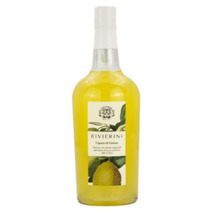Valverde Rivierini Liquore al Limone-Liquore al Limone della linea "Rivierini", chiamato anche Limoncino, nato dalla lenta ed accurata infusione di scorze di limone della Liguria, precisamente da Monterosso al Mare (Cinque Terre). È gradevolmente aromatico, profumato e rinfrescante. Si consiglia di servire molto freddo, anche con ghiaccio, come digestivo a fine pasto. La Distilleria Valverde è un'azienda storica delle Langhe con sede a Cortemilia (CN), una terra che regala materie prime di grande qualità e il giusto spirito per utilizzarle al meglio. L'azienda nasce nel 1973 per opera di Carlo Birello, un enotecnico che ha dedicato la propria vita alla produzione di liquori e grappe di rilievo, capaci di raccontare la bellezza e la storia delle Langhe. Oggi è guidata dalla figlia Francesca, assieme a mamma Maria Rosa e gli altri preziosi collaboratori. 