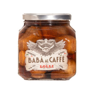 Il Babà al Caffè di Lolli è un omaggio al dolce classico napoletano, in una versione estremamente golosa: una deliziosa bagna alcolica al Caffè avvolge i piccoli babà artigianali, che si mangiano in un solo boccone. Dalla consistenza soffice e spugnosa, questi babà sono perfetti come dessert a fine pasto, accompagnati magari da un gelato alla vaniglia. Le specialità dolciarie Lolli sono prodotte artigianalmente per le ricorrenze. Protagonisti dell'arte dolciaria italiana, sono declinati nelle più originali varianti a base di Zabaglione e altri ingredienti distintivi dei liquori Lolli.