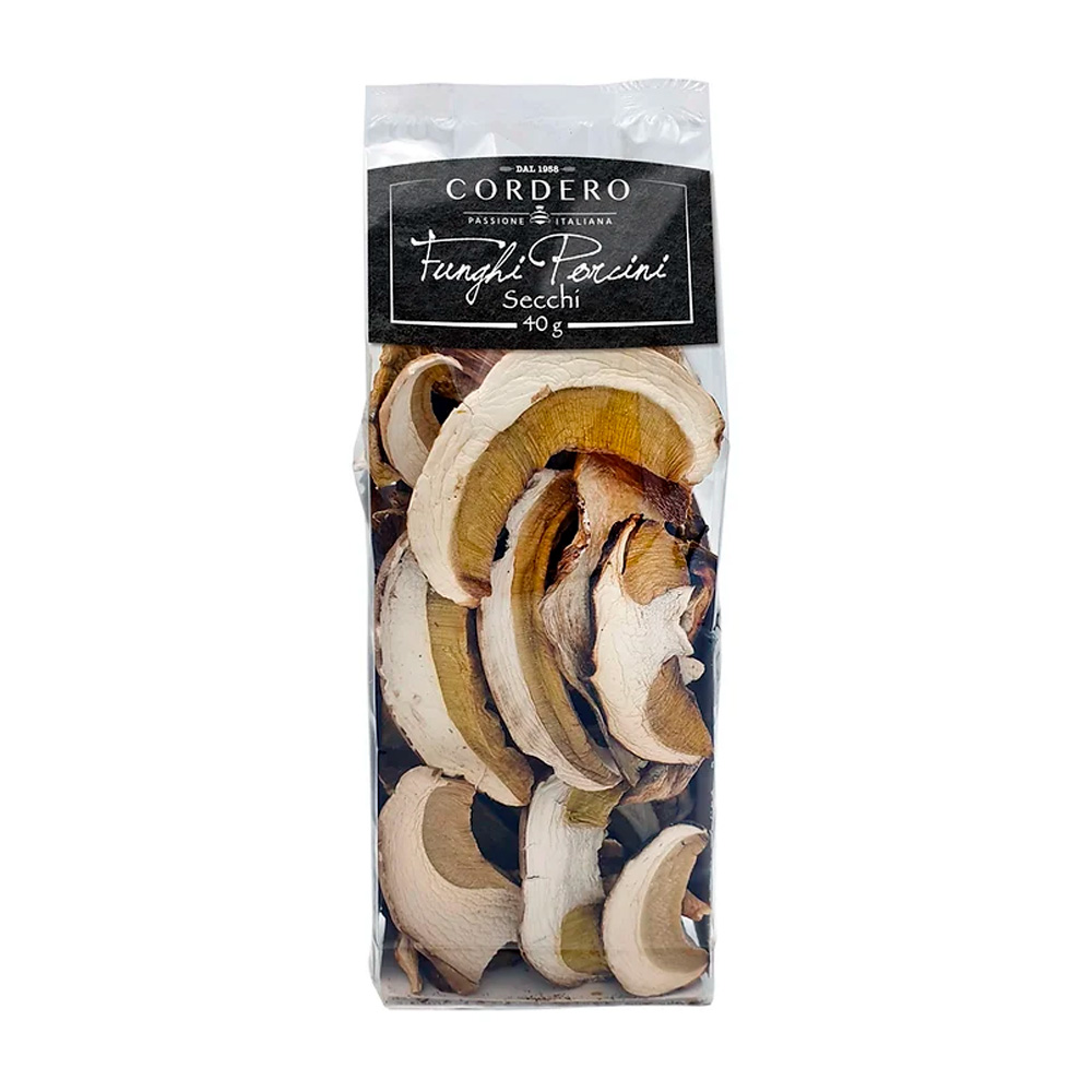 Cordero Funghi Porcini Secchi di Qualità 40g Ideali per la preparazione di risotti o per arricchire preparazioni di carne come brasati, arrosti e spezzatini. Origine: Italia Preparazione: Mettere i funghi in acqua tiepida per 15 minuti circa. Pulirli da eventuali residui terrosi. Consumare dopo cottura.