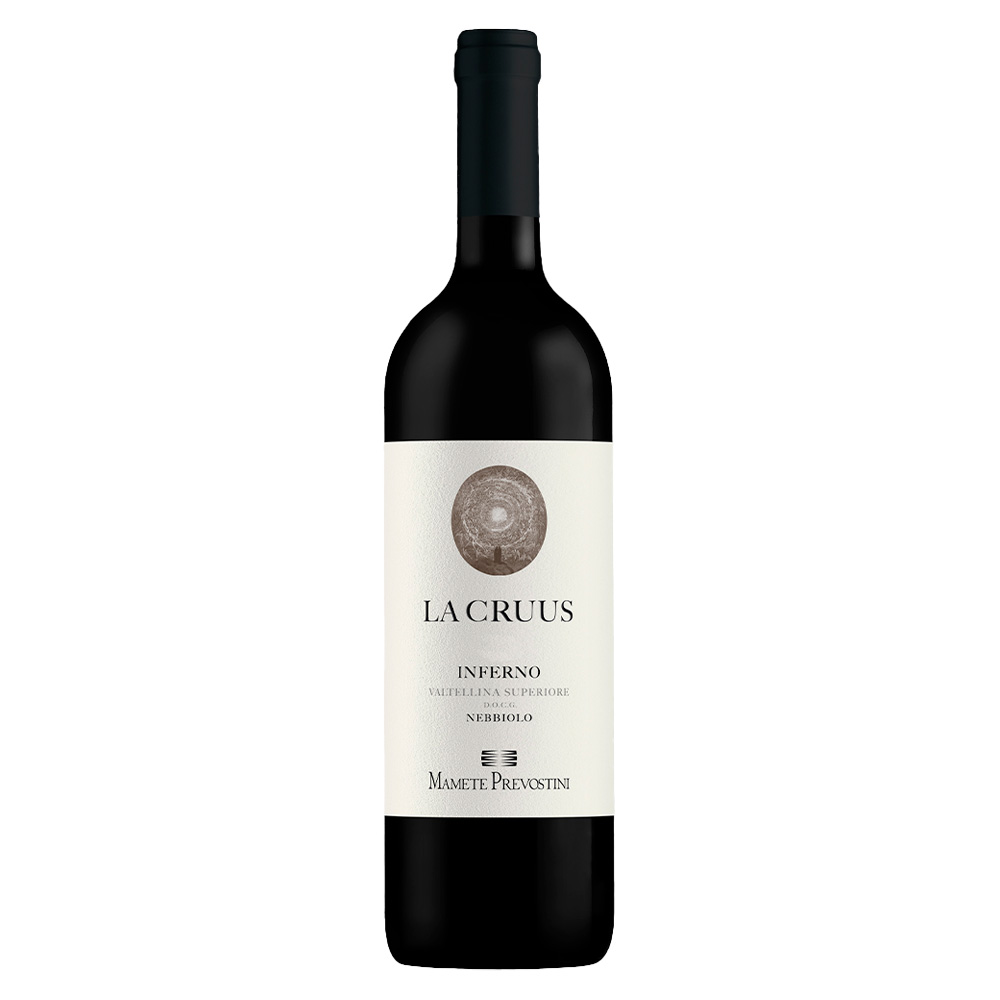 Mamete Prevostini La Cruus Inferno Valtellina Superiore DOCG si presenta con un colore rosso granato intenso, ma non eccessivamente carico.Al naso spicca un bouquet fine e complesso che ricorda i piccoli frutti di bosco a bacca scura, su sottofondo speziato, che ricorda il sottobosco e le erbe aromatiche. Degni di nota anche i continui richiami minerali. Al palato risulta corposo e caldo, dimostrando un gran carattere e un perfetto equilibrio. I tannini sono maturi e ben bilanciati con la freschezza. Chiude con un finale lungo e persistente. L'Inferno di Valtellina La Cruus, prodotto dalla cantina Mamete Prevostini, è ottenuto dalle migliori uve Nebbiolo (o Chiavennasca), un'interpretazione personale di Mamete Prevostini di questo interessante angolo di territorio valtellinese. Negli anni si è dimostrato un grande Inferno di Valtellina, che saprà sorprendere anche dopo diversi anni di invecchiamento. Prodotto in 7400 bottiglie per l'annata 2021.