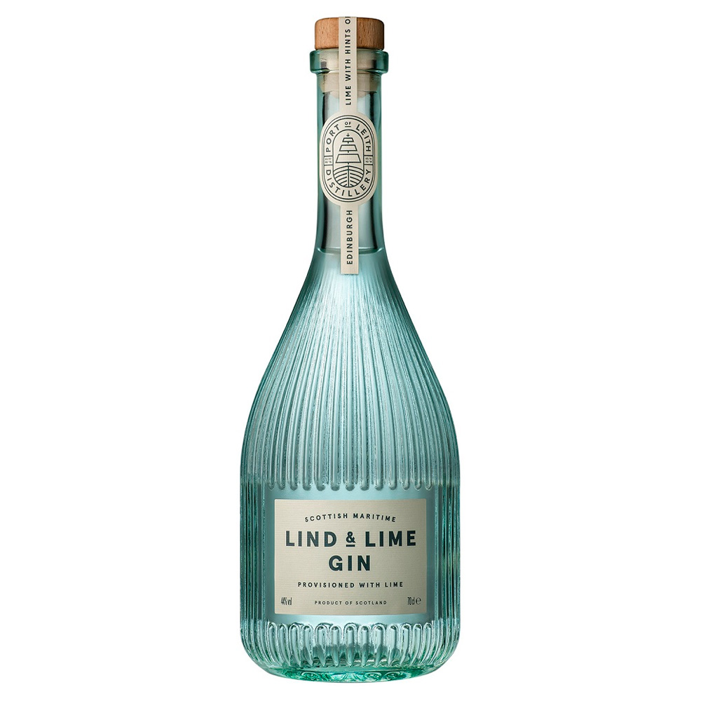Lind & Lime è un London Dry Gin biologico, prodotto a Edimburgo nel cuore dello storico distretto di Leith. Si distingue per la sua eleganza semplice e la perfetta armonia tra le botaniche: ginepro al centro, lime fresco e pepe rosa in equilibrio ideale. Alla vista è cristallino. Al naso regala note luminose di agrumi, con lime e scorza d’arancia in primo piano, seguite da ginepro e delicate spezie. Al palato è secco e vivace: le note agrumate dominano l’ingresso, poi emergono coriandolo, pepe cubebe e un tocco floreale, sostenuti da una base di ginepro pulita e persistente. Il finale è lungo, con richiami di lime, arancia di Siviglia e spezie leggere. Realizzato con ingredienti 100% biologici e distillato con energia rinnovabile, Lind & Lime è un gin moderno e sostenibile, perfetto per un Gin Tonic agrumato e rinfrescante.