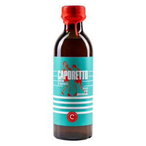 Il Caporetto, prodotto artigianalmente da Opificio Cattaneo, è un digestivo naturale a base di Ginepro, Carciofo e Pimpinella, ideale per affrontare con spirito le difficoltà di ogni giorno. "Caporetto" fa parte della linea Amari & Liquori di Opificio Cattaneo, una serie di bottiglie accattivanti e divertenti. Le ricette e gli abbinamenti originali tra le varie botaniche, rendono questi liquori estremamente innovativi e moderni, rivolgendo comunque uno sguardo verso la tradizione liquoristica artigianale italiana.