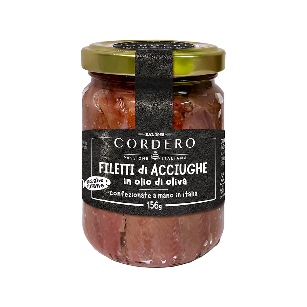 I Filetti di Acciughe italiane Cordero sono un prodotto di alta qualità, selezionato per preservare il gusto intenso e autentico del pesce. Lavorate con cura artigianale e conservate in olio d’oliva, mantengono morbidezza, sapore pieno e freschezza. Ideali per arricchire antipasti, bruschette, insalate o piatti di pasta, queste acciughe portano in tavola tutto il carattere della tradizione mediterranea, combinando praticità e bontà in un unico prodotto.