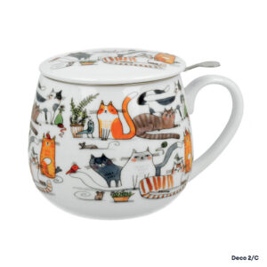 Meridiani Tisaniera con filtro infusore in acciaio "Loving Cats", disponibile in tre diverse decorazioni. Realizzata in porcellana, capacità 0,4L. Gift box in cartoncino contenente la tisaniera, ideale da regalare agli amanti del tè, infusi e tisane. Disponibile in tre diverse fantasie floreali. Novità 2025.