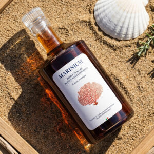 Marinium Rossa di Mare, bitter siciliano con agrumi della Valle dei Templi e assenzio